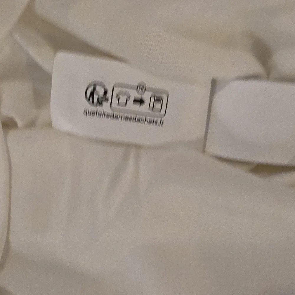 Zara women’s sporty White Mini Dress with center zipper. Size S new with tags - Picture 9 of 9